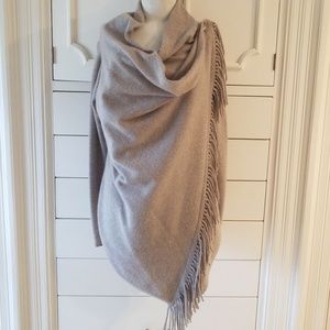 Cashmere fringed sweater